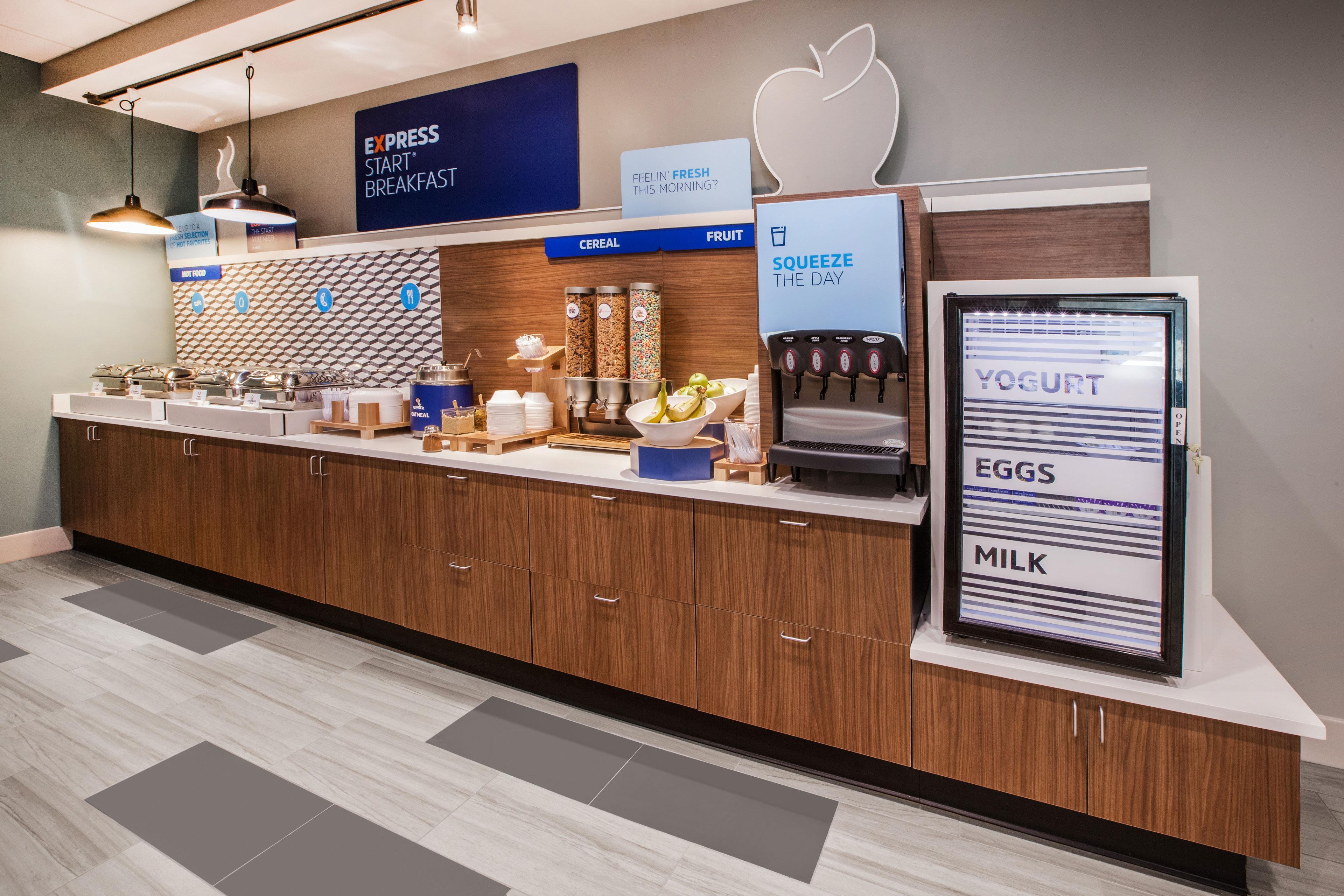 Holiday Inn Express & Suites - Belleville By Ihg Luaran gambar