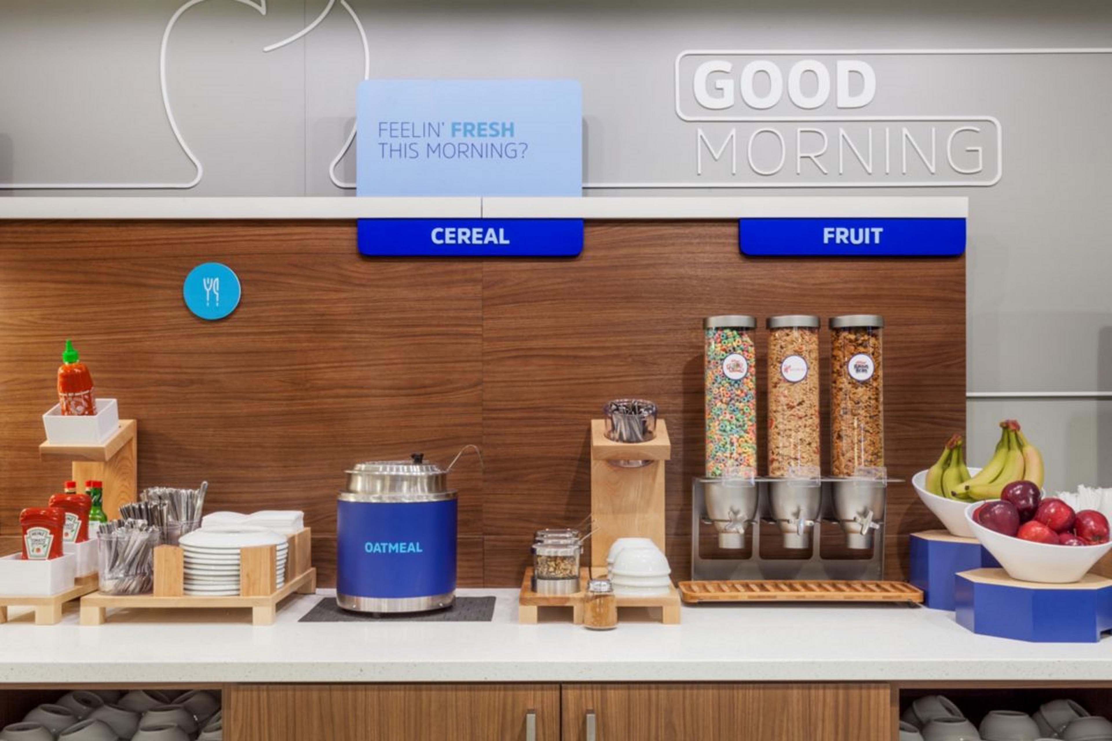 Holiday Inn Express & Suites - Belleville By Ihg Luaran gambar