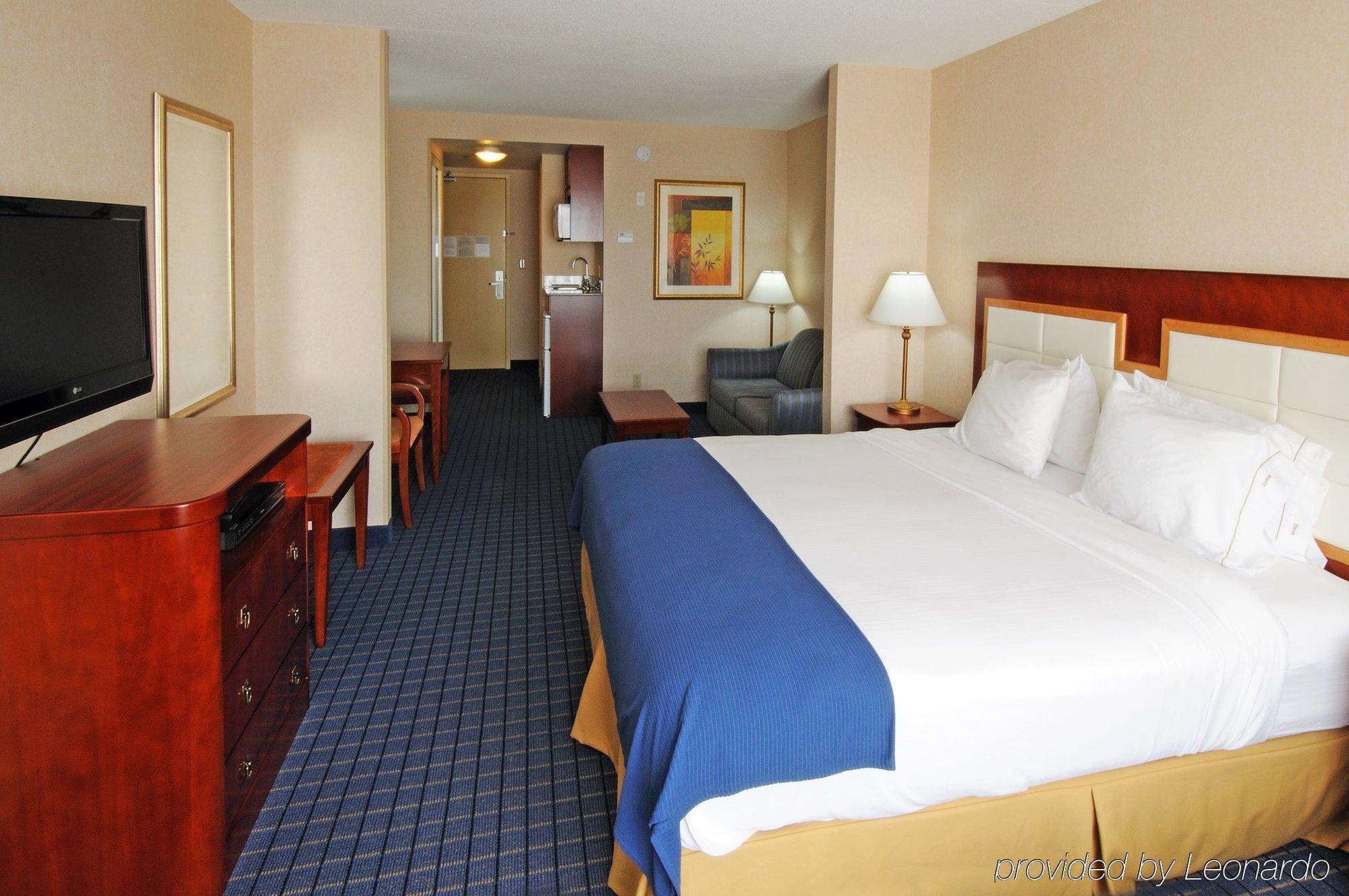 Holiday Inn Express & Suites - Belleville By Ihg Bilik gambar