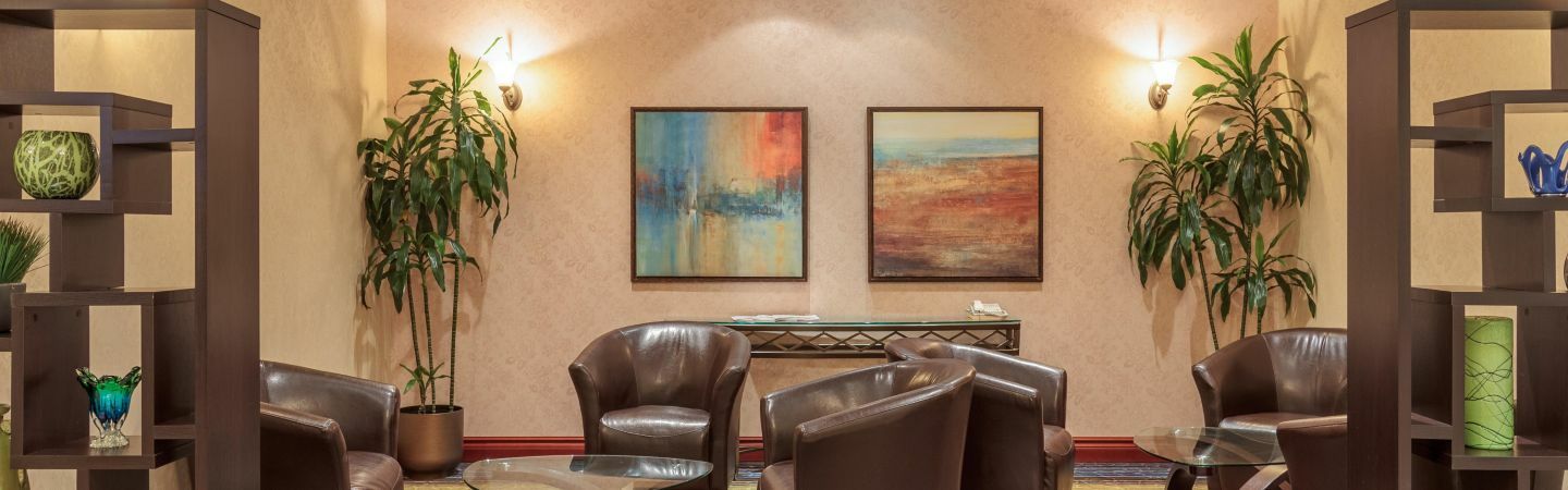 Holiday Inn Express & Suites - Belleville By Ihg Luaran gambar